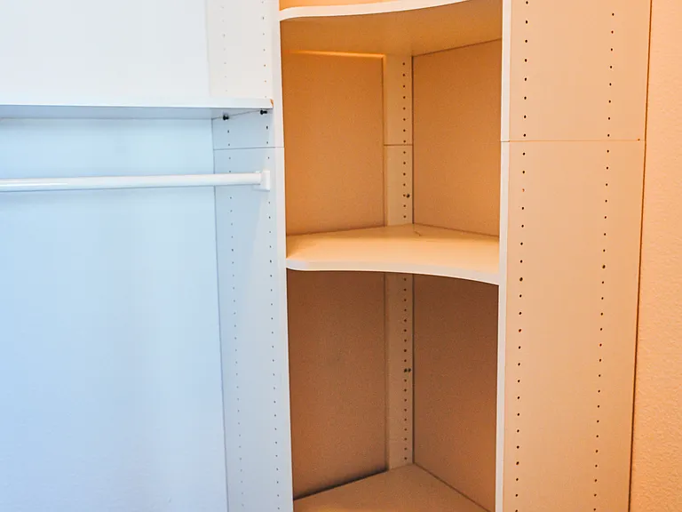 835 Harbor Cliff Way #286 — Photo 37