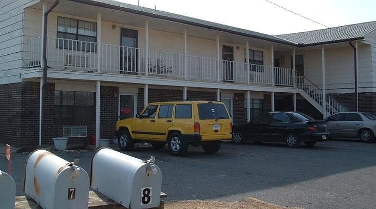 1st image of 700 W Pitman St APT 6