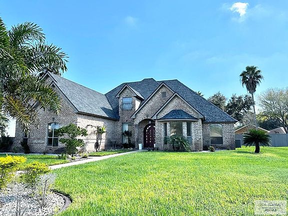4th image of 27403 Daniella Ct