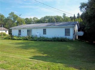 17230 Creek Rd, Holley, NY 14470
