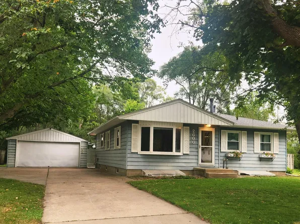 2606 Pearl Ct SE, Rochester, MN 55904