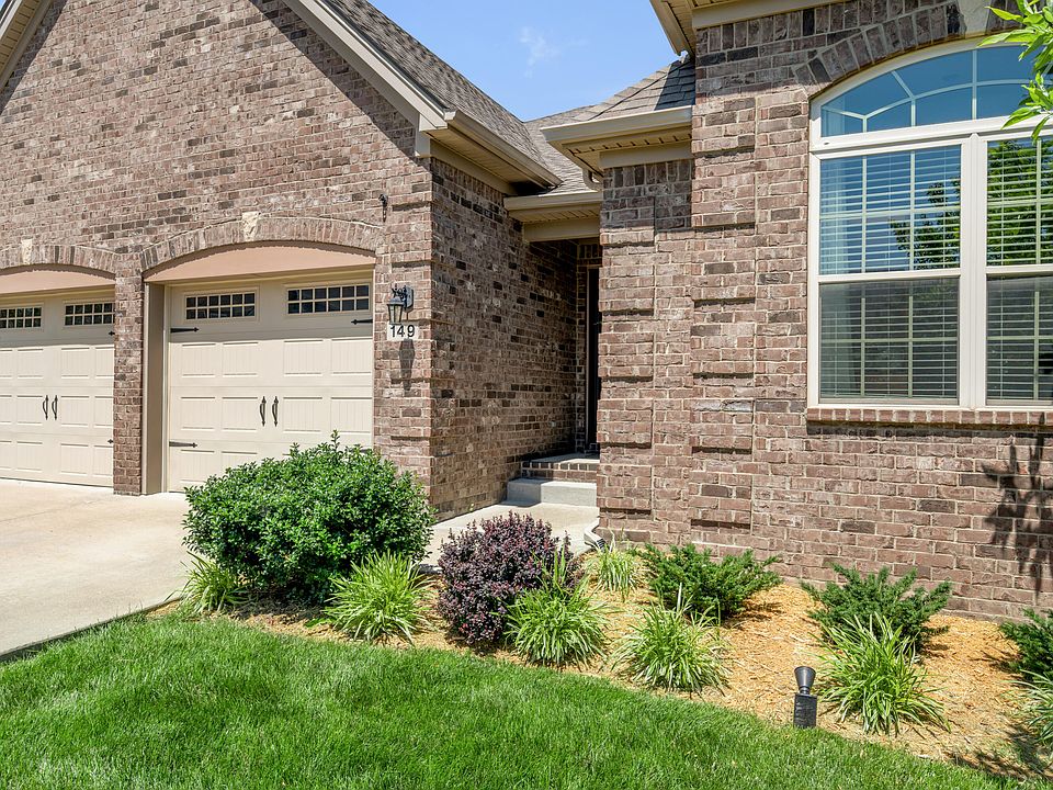 1st image of 149 Rowanberry Dr