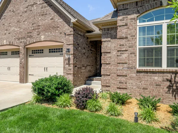 149 Rowanberry Dr, Nicholasville, KY 40356