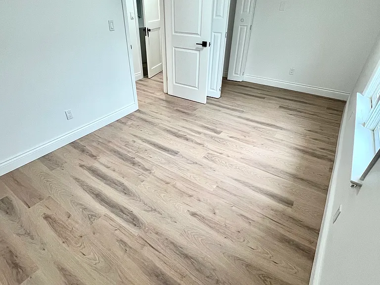 5 Renwick Ave #3 — Photo 9