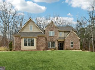 25 Mountain Crest Dr, Oxford, GA 30054