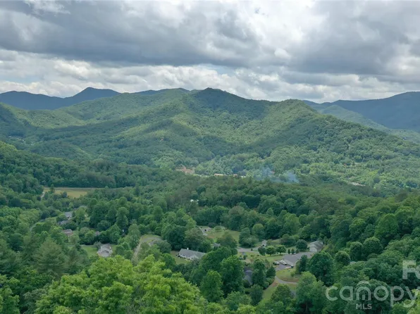 491 Signal Ridge Rd #25, Sylva, NC 28779