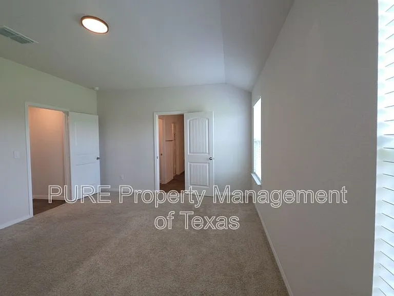 13708 Howser Trce — Photo 13