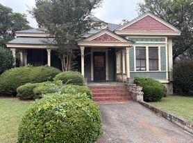 227 Orange St