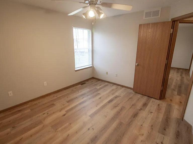 1516 Citadel Dr — Photo 23