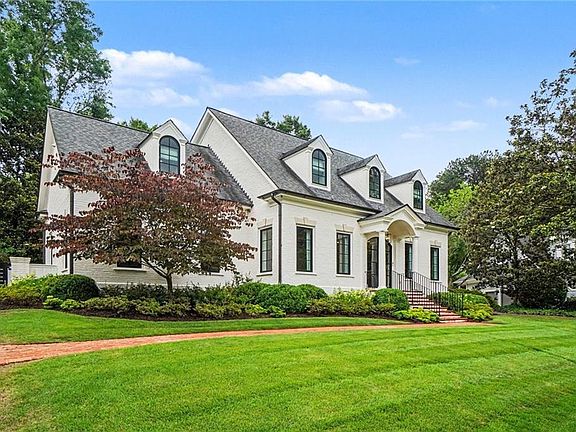 2nd image of 1167 Brookgate Way