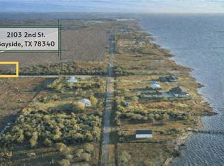 2103 2nd St, Bayside, TX 78340