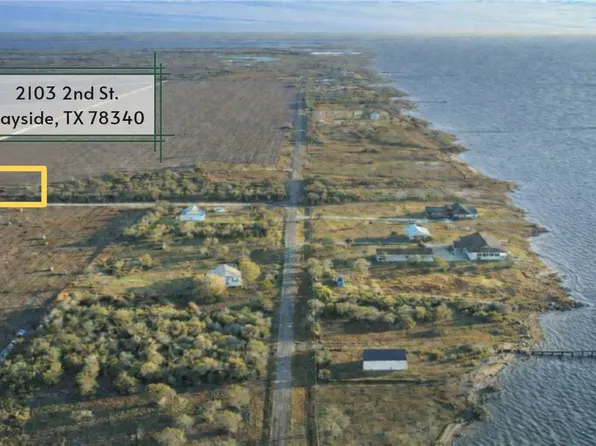 2103 2nd St, Bayside, TX 78340