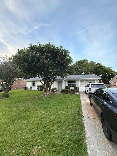 211 Gardenia St Photo 1