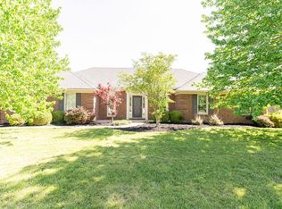 225 Fairway Dr W, Nicholasville, KY 40356
