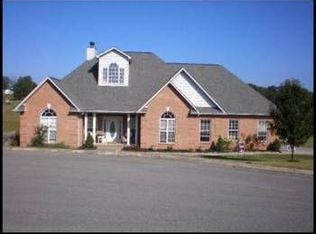 3730 Laurel Ridge Dr, Maryville, TN 37801