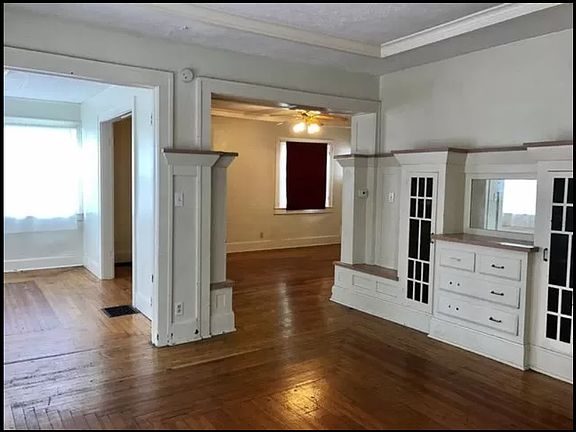 600 E Grand Dining_03182024