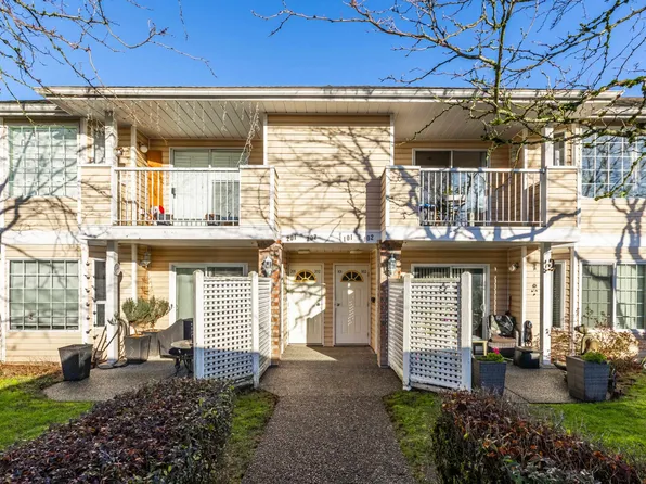 5641 201st St #202, Langley, BC V3A 8A4