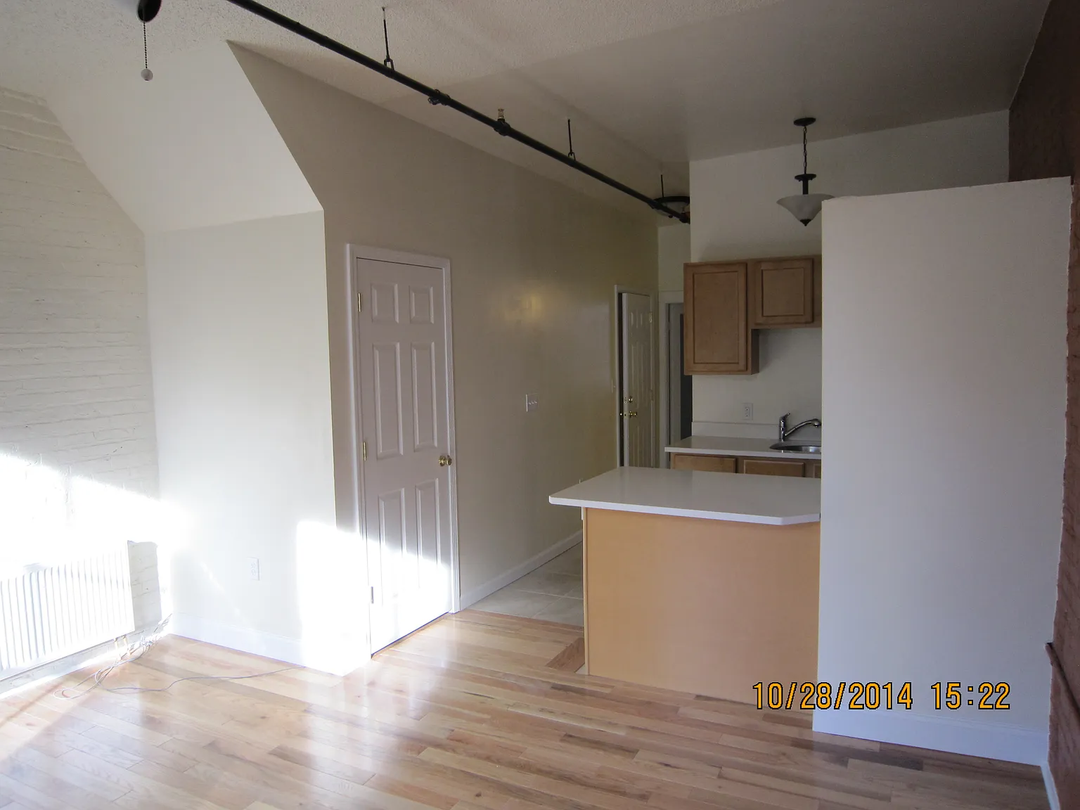 1 bed, 700 sqft, $1,250 — Photo 3