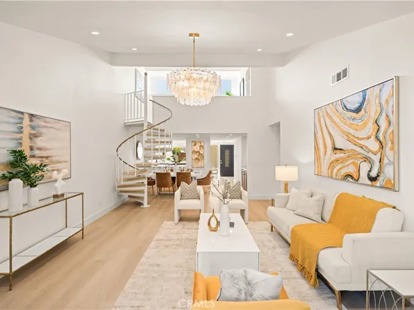 15 Eucalyptus, Irvine, CA 92612