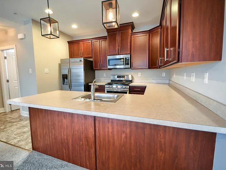 39 N Mitchell Ave — Photo 10