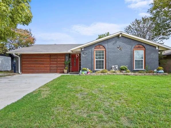 830 Hudson Dr, Garland, TX 75043