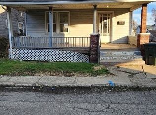 822 Bedford Ave NW, Canton, OH 44708