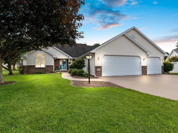 N9553 Garnet Ct, Appleton, WI 54915