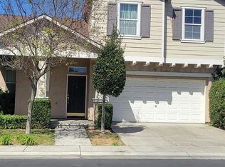 5687 N Nectarine Way, Fresno, CA 93722