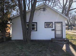 1670 Division St, Muskegon, MI 49441