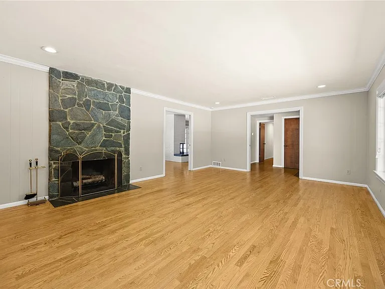 117 Catherine Park Dr — Photo 6