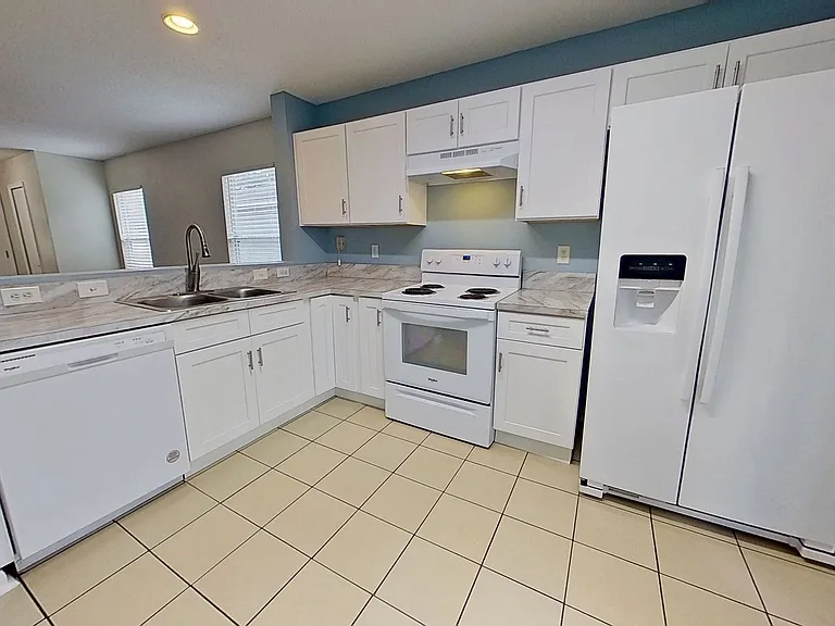 796 Wynfield Cir — Photo 8