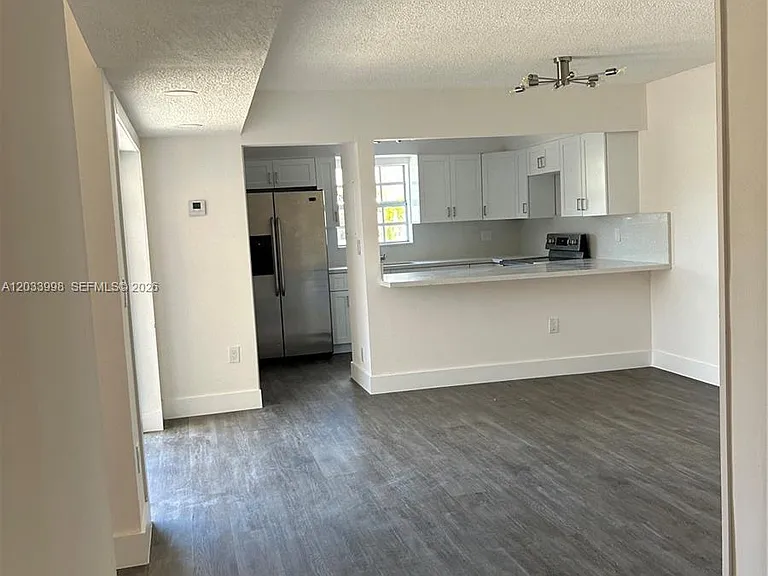 11880 SW 19th Ter #113 — Photo 5