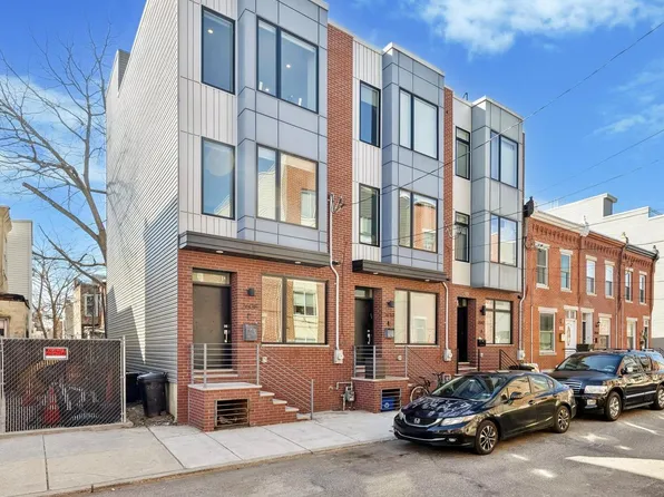 2608 Manton St, Philadelphia, PA 19146