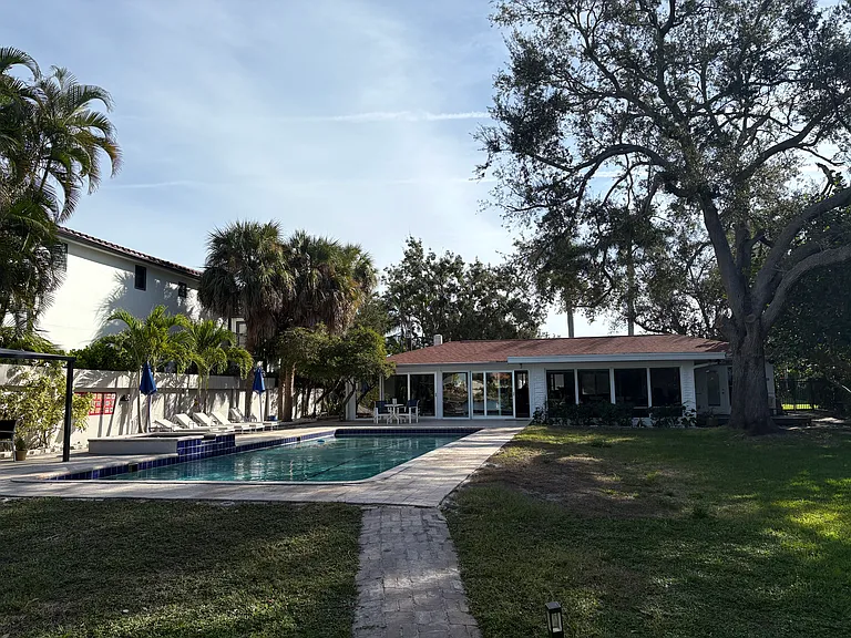 490 Coffee Pot Riviera NE — Photo 19