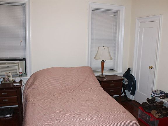 4th image of 429 Fairmount Ave APT 306