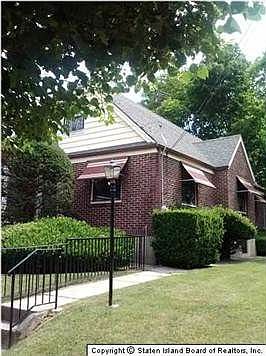 1st image of 257 Crystal Ave