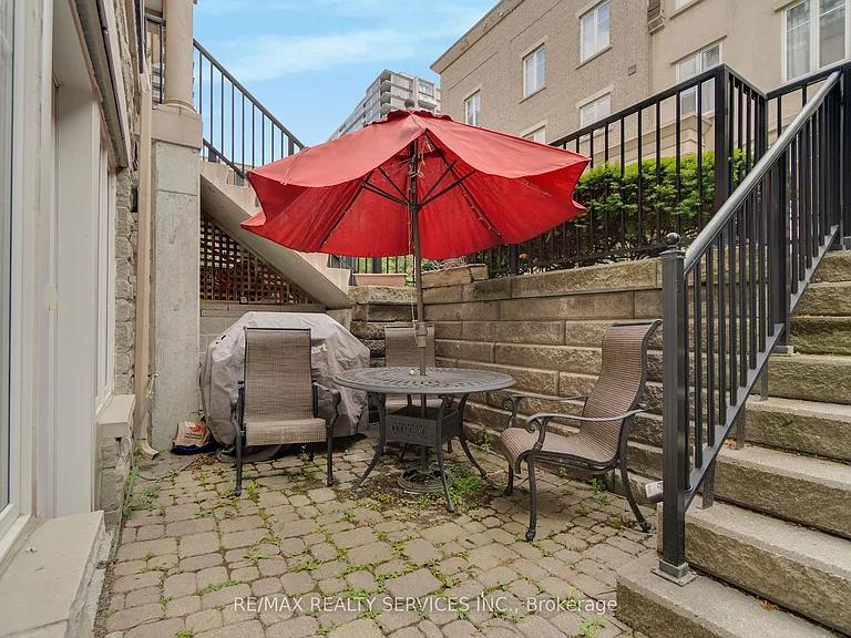 38 Western Battery Rd #632 — Photo 18