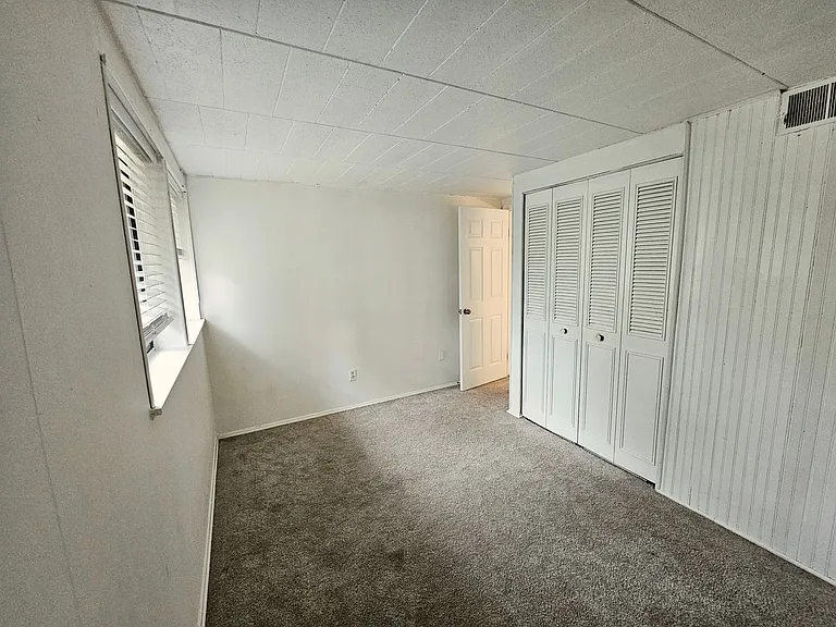 323 Ridge Point Cir #11A — Photo 17
