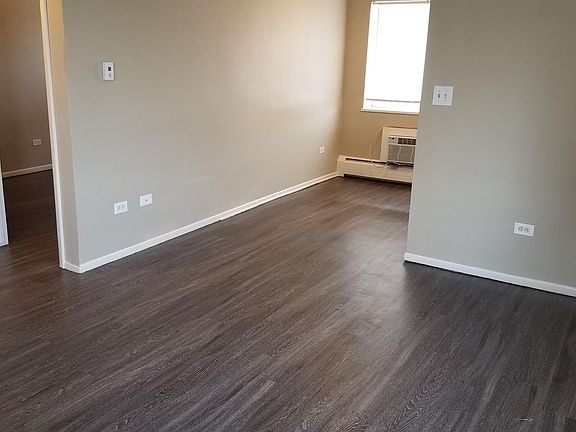 3rd image of 3062 W Colorado Ave