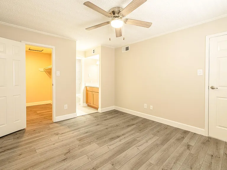 2750 Holly Hall St #1711 — Photo 24