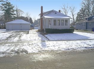 219 W Central Ave, Ravenna, OH 44266