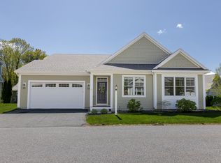 87 Ridgewood Dr #E4, Falmouth, ME 04105