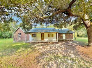 28113 Frost Rd, Livingston, LA 70754