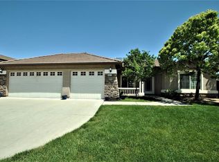 2441 Greenfield Ave, Clovis, CA 93611