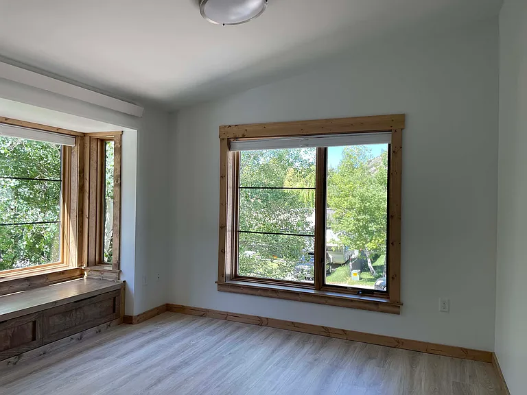 265 Crabtree Ln #3 — Photo 10