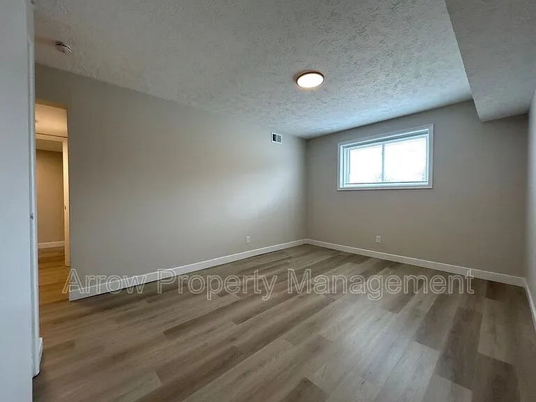5703 S 14th St #3 — Photo 5