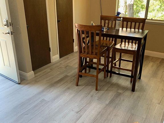 Eating Area off Kitchen