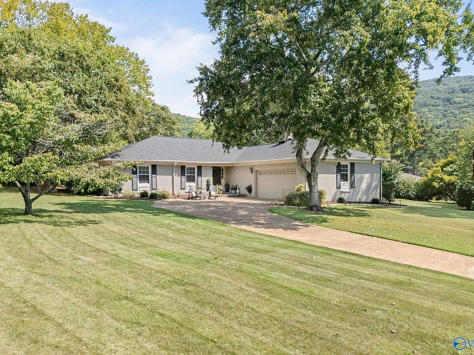 1st image of 7702 Shadow Bend Dr SE