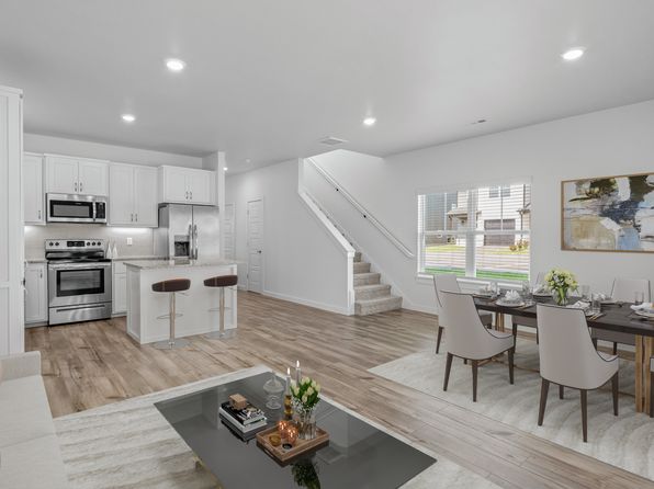 547 W Pickens Rd