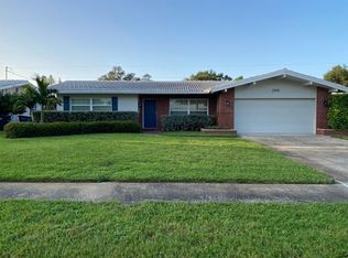 2058 Envoy Ct, Clearwater, FL 33764